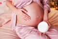 8 วิธีลดและป้องกันผิวแม่ท้องแตกลาย