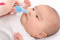 วิธีล้างจมูกลูกทารก ลดน้ำมูกขี้มูกอุดตัน ช่วยลูกทารกหายใจสบา ...