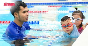 ​เปิดรั้ว Aqua-Tots Swim Schools สอนให้เด็กเอาตัวรอดเป็น ว่ายน้ำเก่งได้